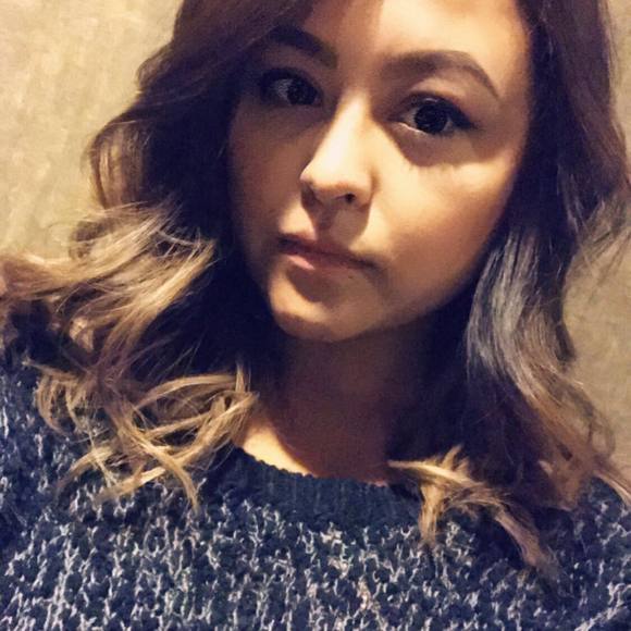 Meet your Posher, Lupita - Picture 1 of 1